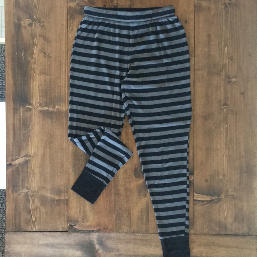 CUFFED BLACK AND GREY PAJAMA PANTS